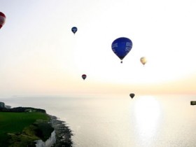 Weatherwatch: Wind delayed first woman’s flight across channel