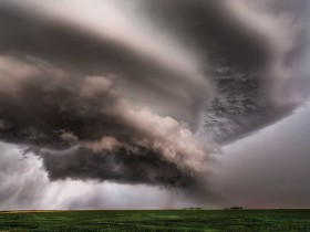 Rain makers: How high-flying bacteria could control the clouds